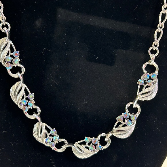 Vintage signed Star choker aurora borealis crystal Necklace - Picture 2 of 4